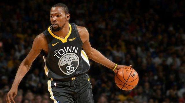 曼城凭借其 曼城凭借其